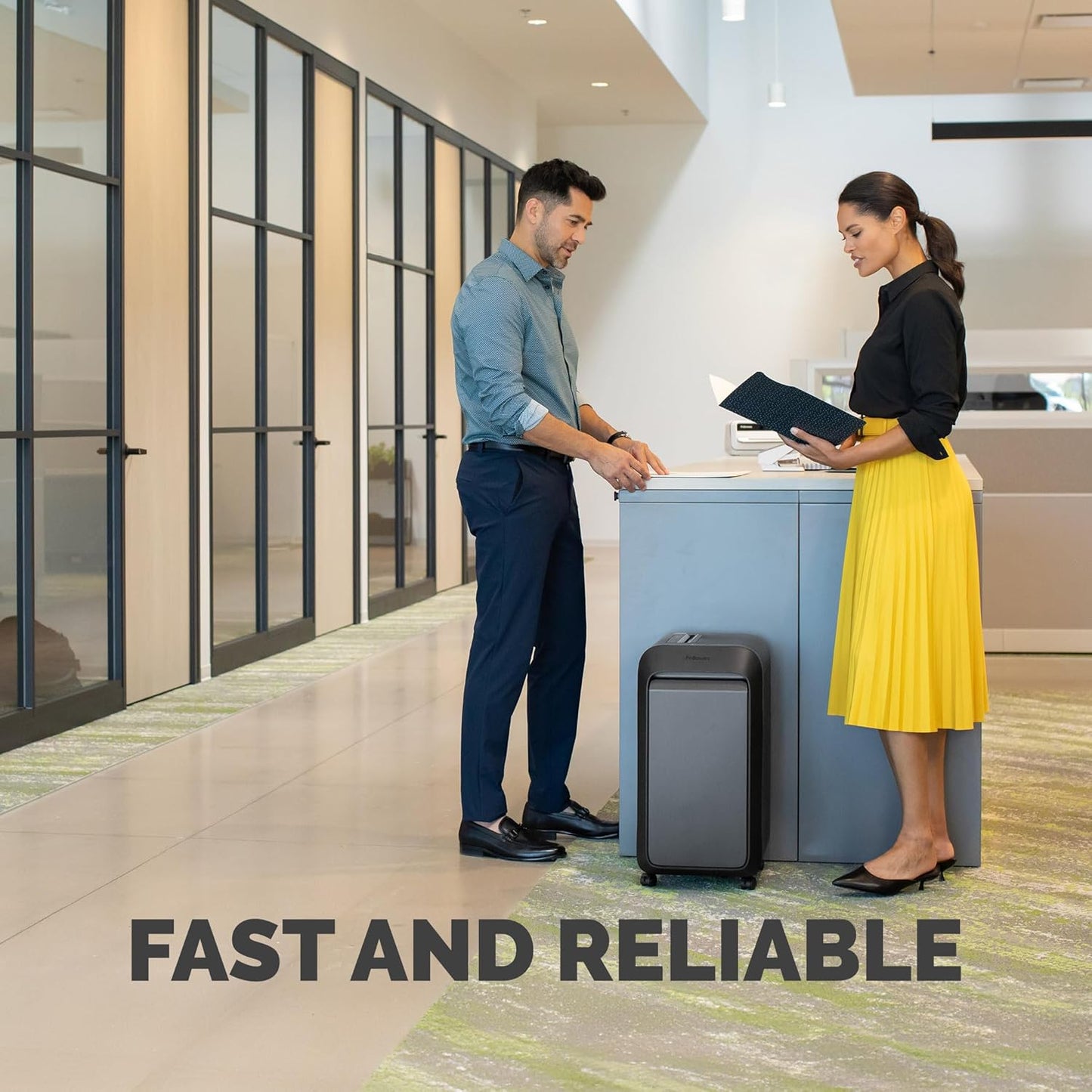 Mfg Co. 5015401 Powershred LX220 20 Manual Sheet Capacity Micro-Cut Shredder - Black